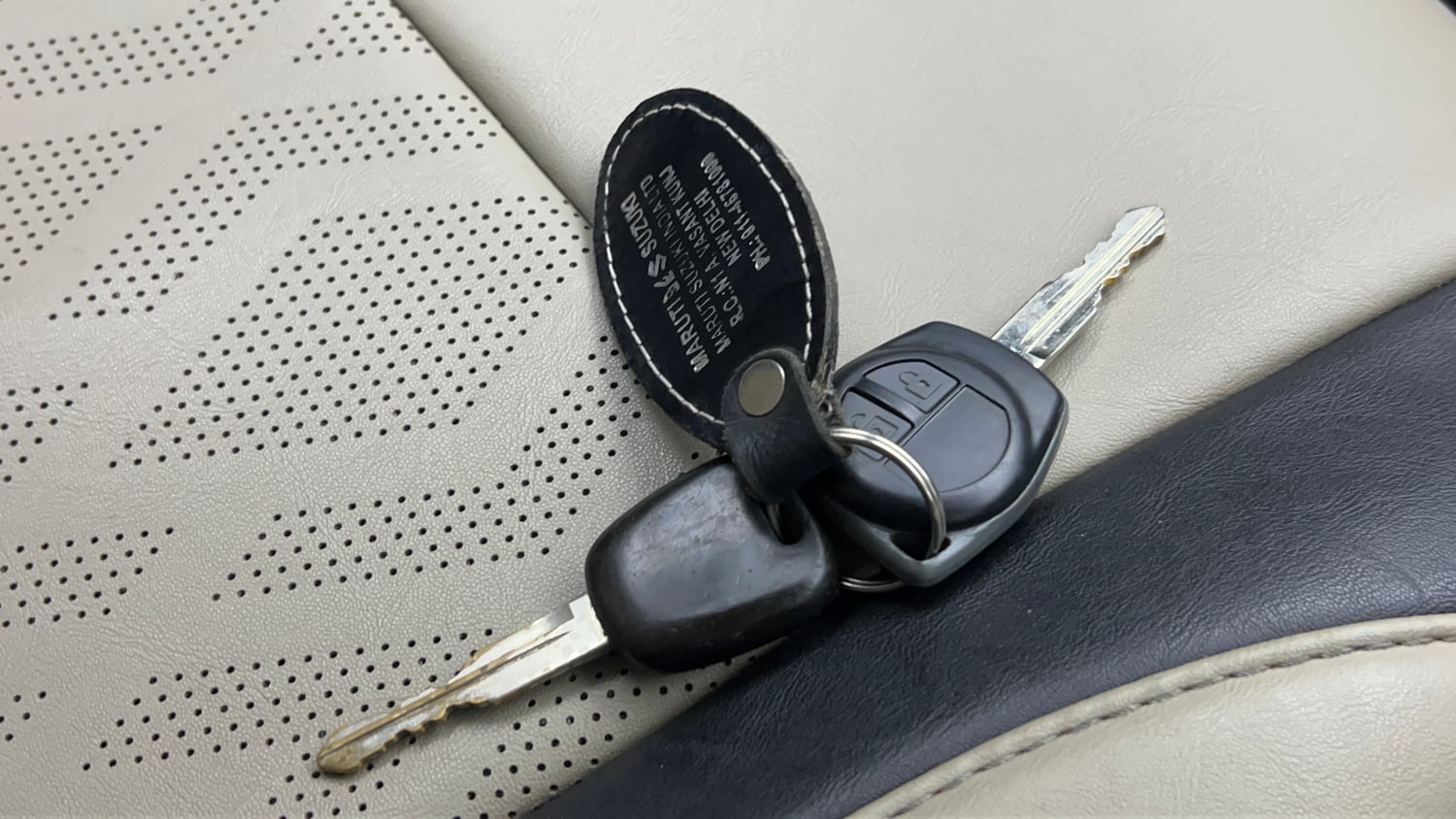 Used 2022 Maruti Suzuki Celerio LXi Petrol Manual extra CAR KEY VIEW