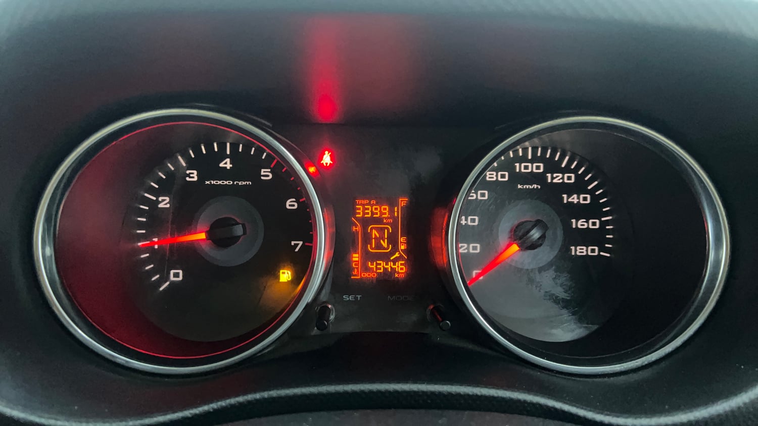Used 2017 Mahindra TUV300 T8 mHAWK100 Diesel Manual interior CLUSTERMETER VIEW