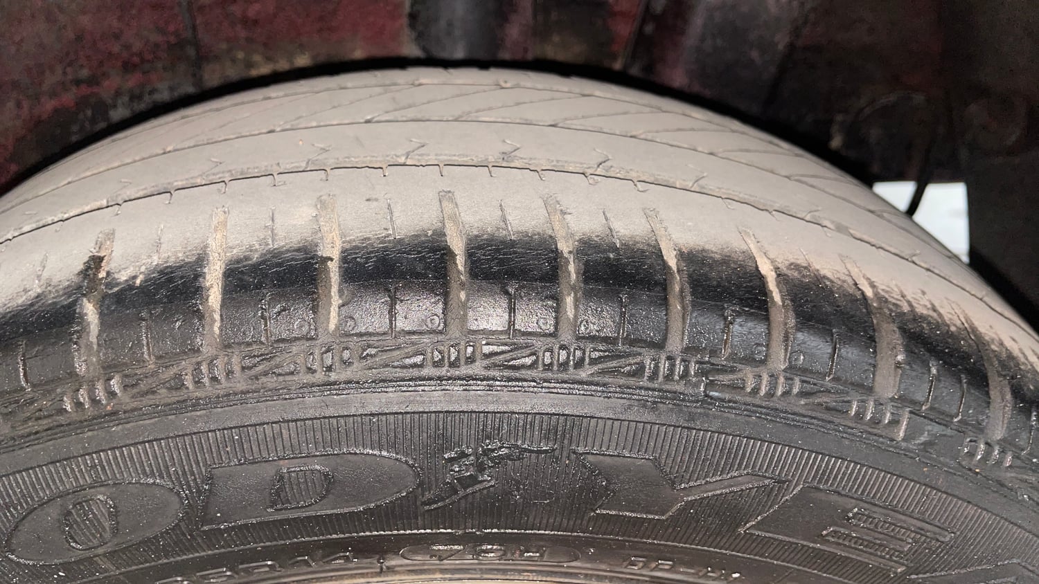 Used 2018 Hyundai Grand i10 Sportz 1.2 Kappa VTVT Petrol Manual tyres LEFT REAR TYRE TREAD VIEW