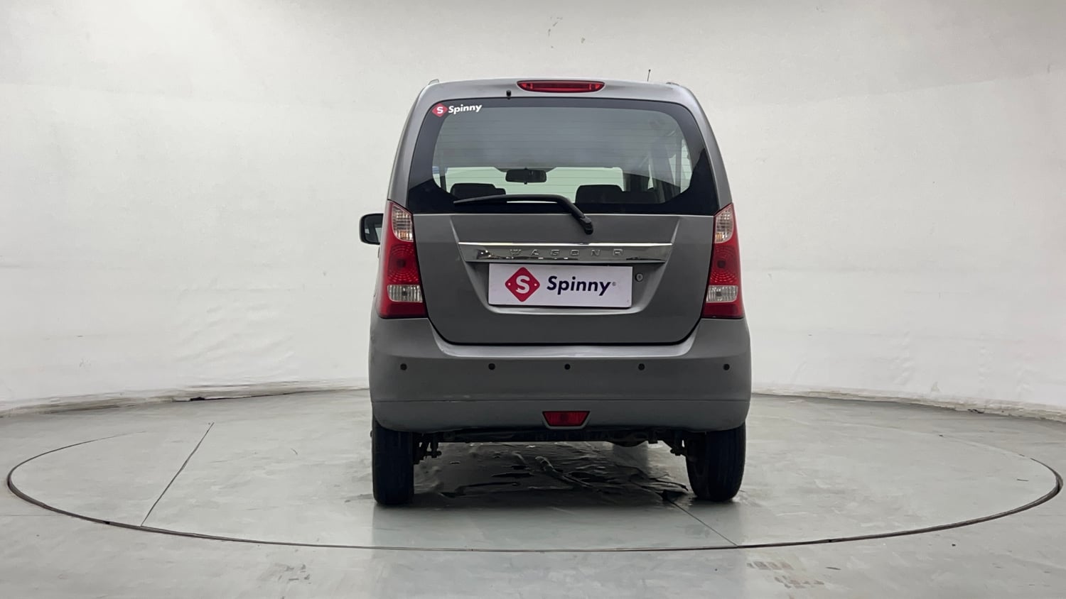 Used 2014 Maruti Suzuki Wagon R VXI Petrol Manual exterior BACK VIEW