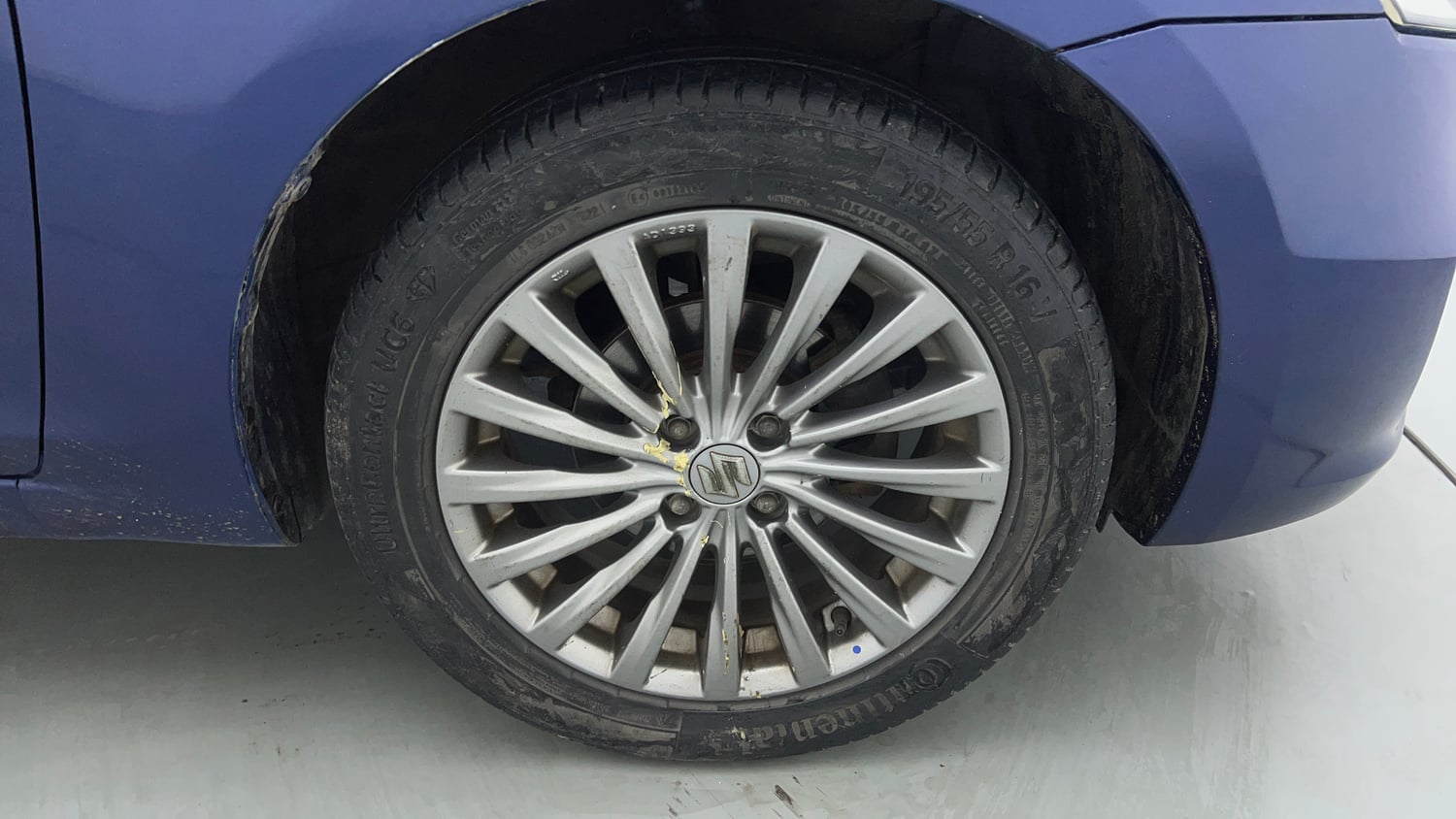 Used 2017 Maruti Suzuki Ciaz Alpha 1.4 MT Petrol Manual tyres RIGHT FRONT TYRE RIM VIEW
