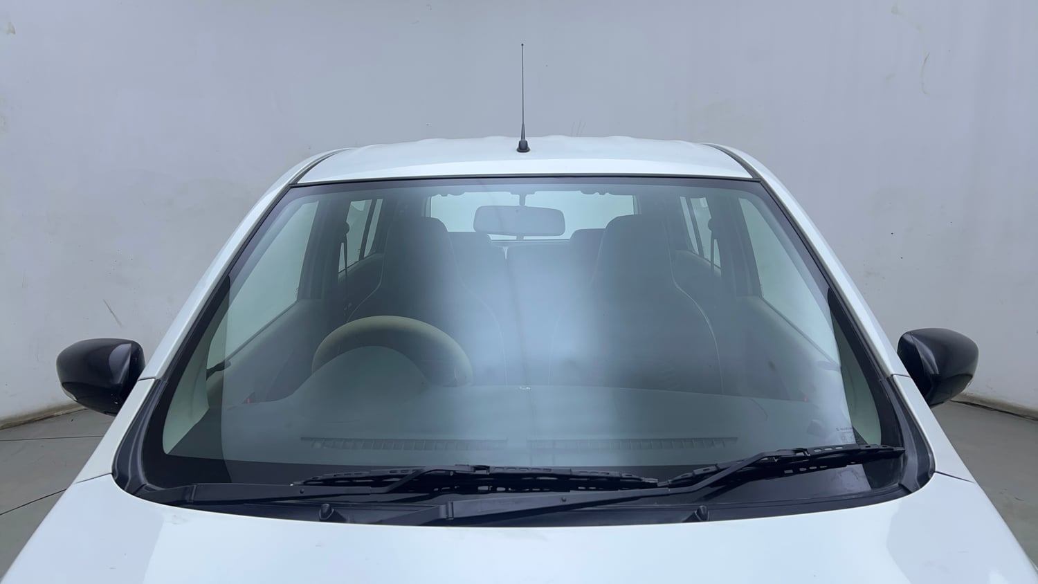 Used 2017 Maruti Suzuki Celerio VXi AMT Petrol Automatic exterior FRONT WINDSHIELD VIEW