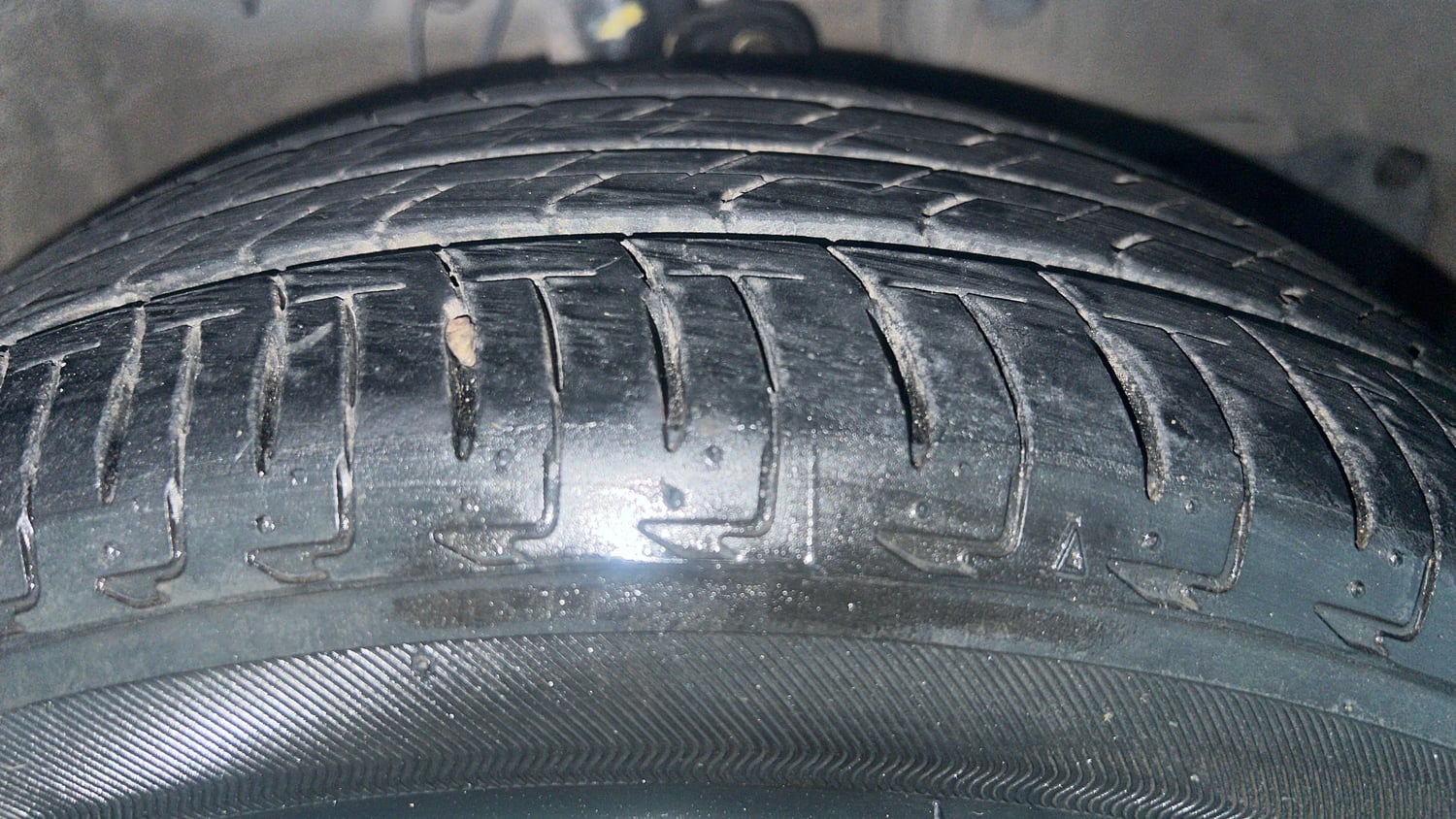 Used 2022 Honda City VX CVT Petrol Petrol Automatic tyres RIGHT FRONT TYRE TREAD VIEW