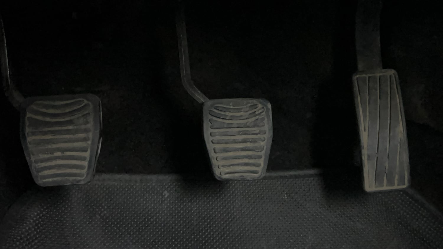Used 2017 Mahindra KUV100 K6 6 STR Petrol Manual interior PEDALS VIEW