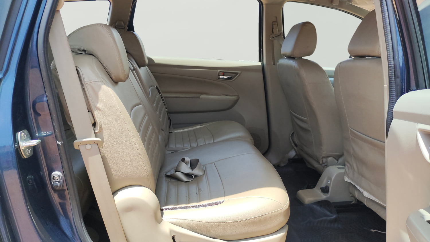 Used 2016 Maruti Suzuki Ertiga VXI Petrol Manual interior RIGHT SIDE REAR DOOR CABIN VIEW