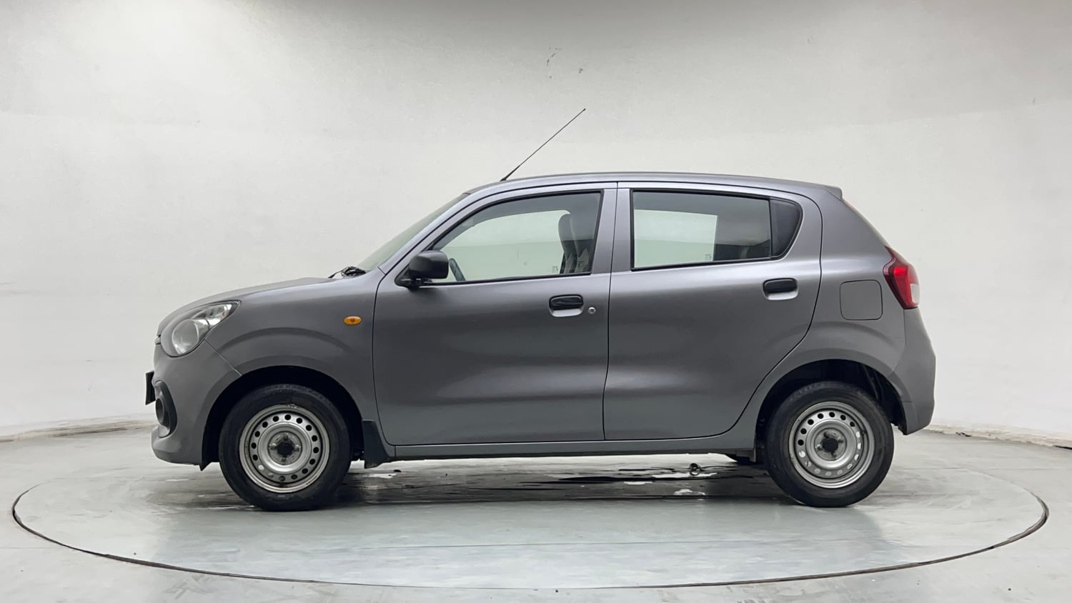 Used 2022 Maruti Suzuki Celerio LXi Petrol Manual exterior LEFT SIDE VIEW
