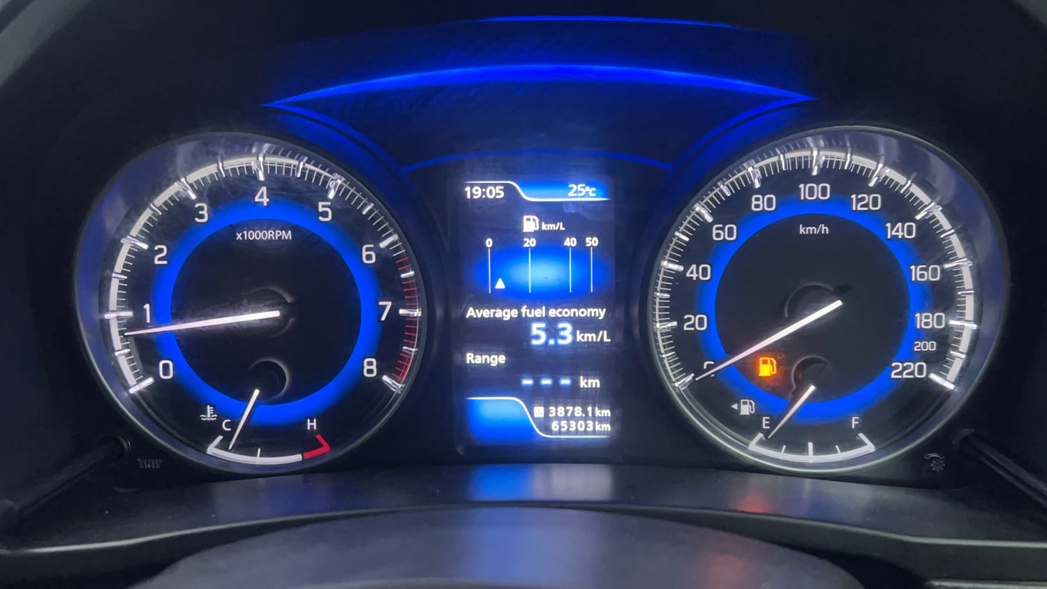Used 2016 Maruti Suzuki Baleno Alpha 1.2 Petrol Manual interior CLUSTERMETER VIEW