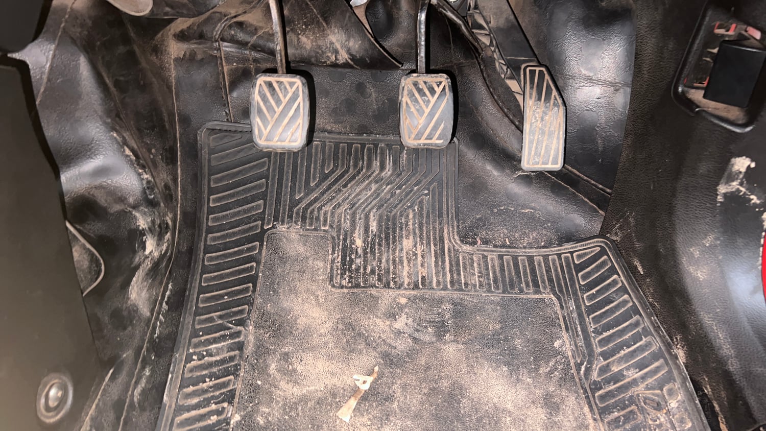 Used 2020 Maruti Suzuki S-Presso VXi Plus Petrol Manual interior PEDALS VIEW