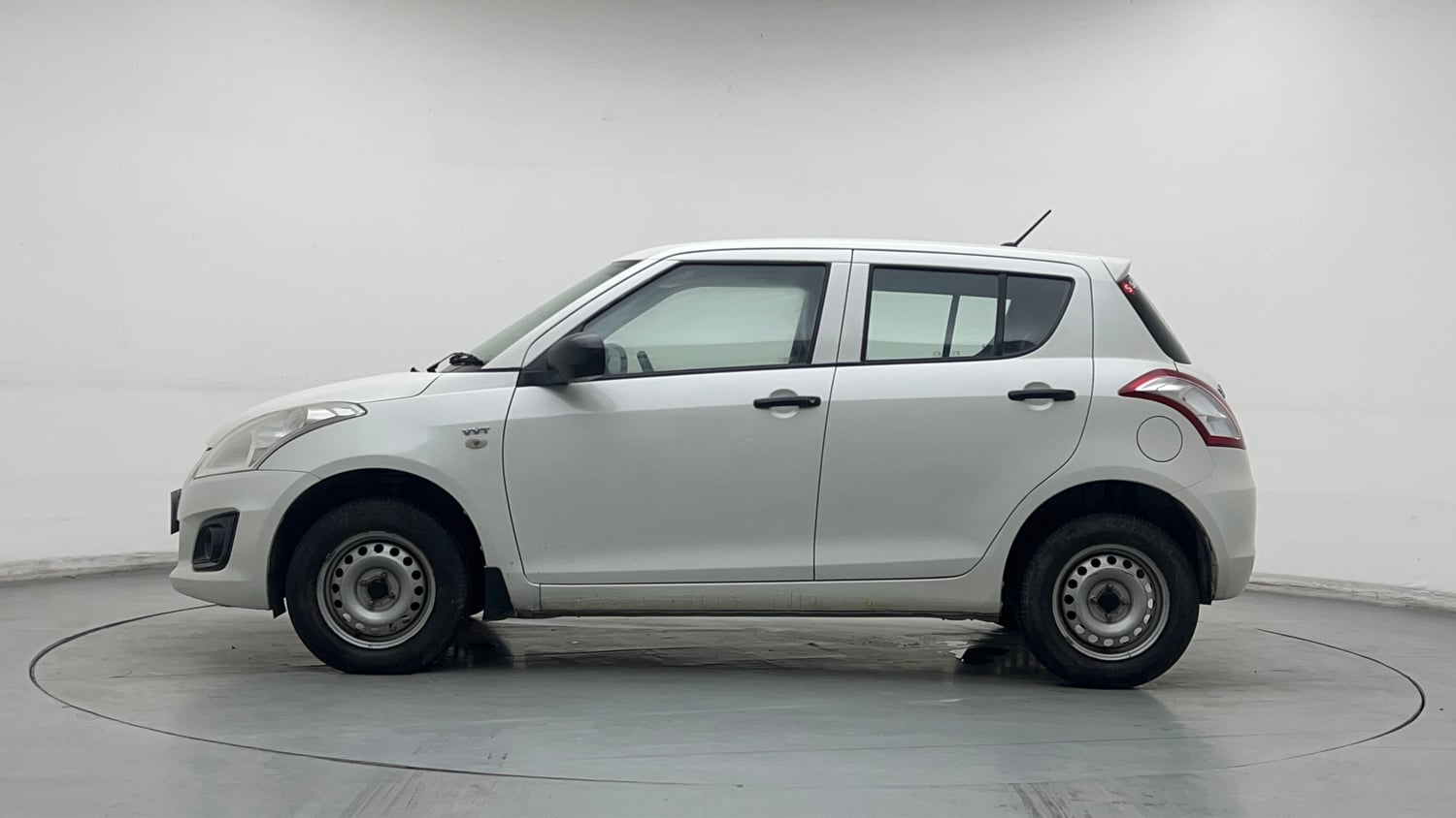 Used 2015 Maruti Suzuki Swift LXi Petrol Manual exterior LEFT SIDE VIEW