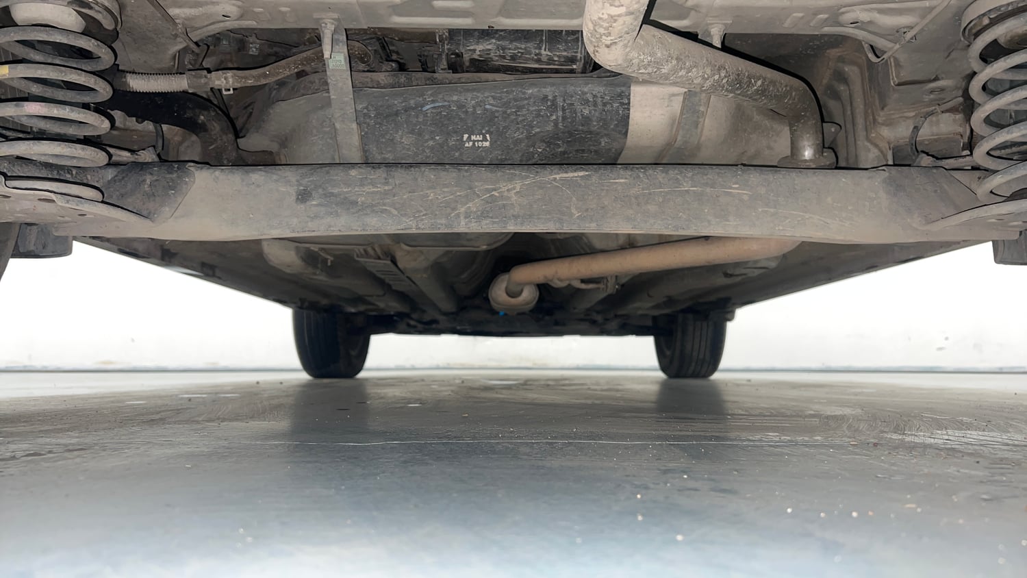 Used 2018 Hyundai Creta SX Plus 1.6  Petrol Petrol Manual extra REAR UNDERBODY VIEW (TAKEN FROM REAR)
