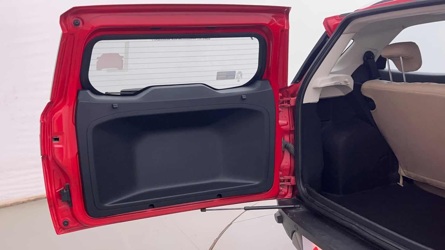 Used 2021 Ford EcoSport Titanium Plus 1.5L Ti-VCT AT Petrol Automatic interior DICKY DOOR OPEN VIEW