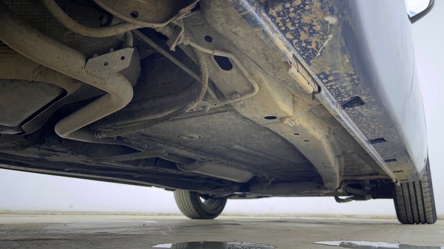 Used 2020 Maruti Suzuki Baleno Zeta Petrol Manual extra REAR RIGHT UNDERBODY VIEW