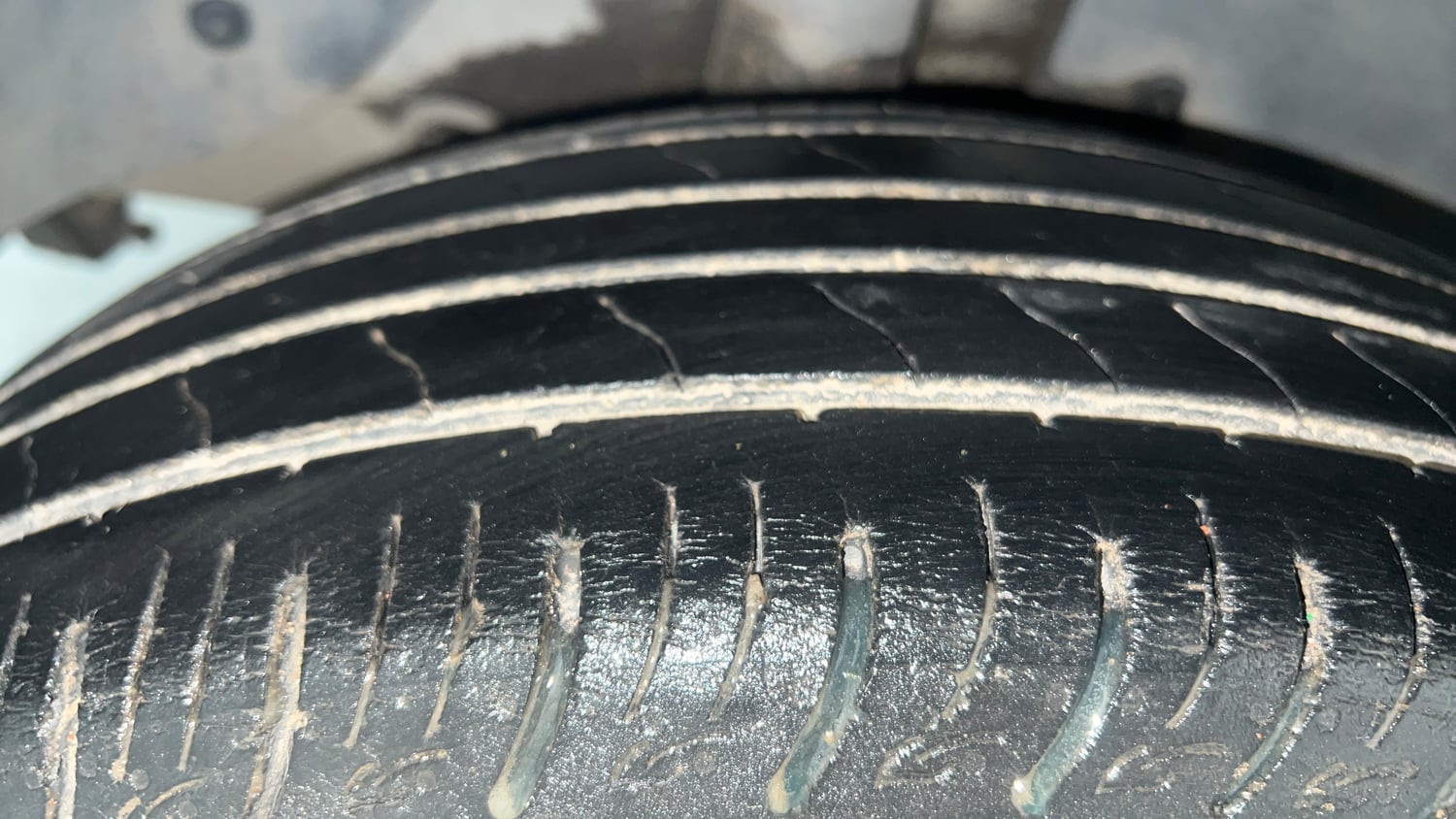 Used 2018 Hyundai Creta SX Plus 1.6  Petrol Petrol Manual tyres RIGHT REAR TYRE TREAD VIEW