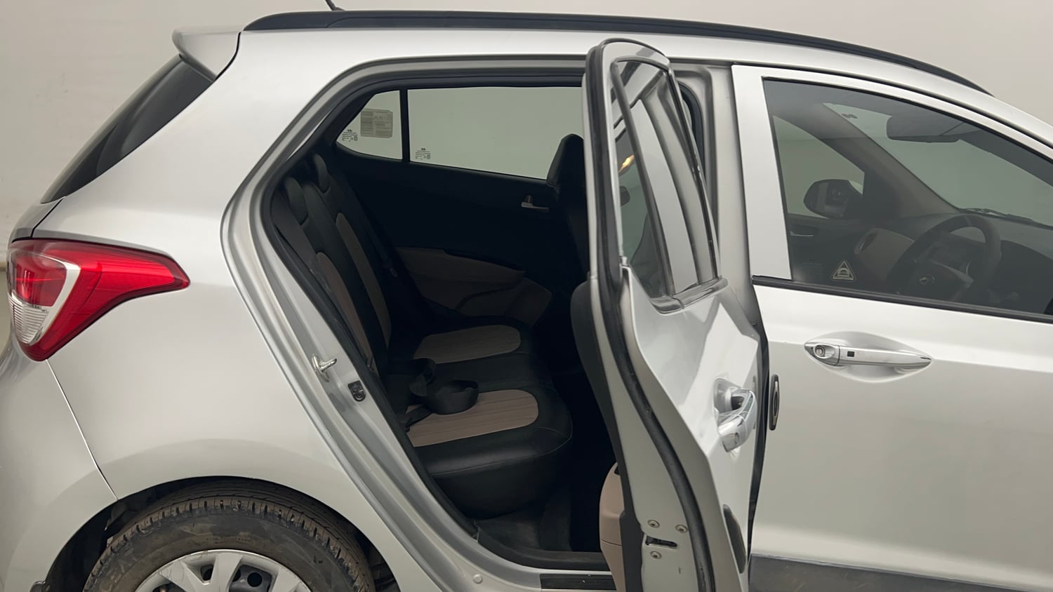 Used 2014 Hyundai Grand i10 Sportz 1.2 Kappa VTVT Petrol Manual interior RIGHT SIDE REAR DOOR CABIN VIEW