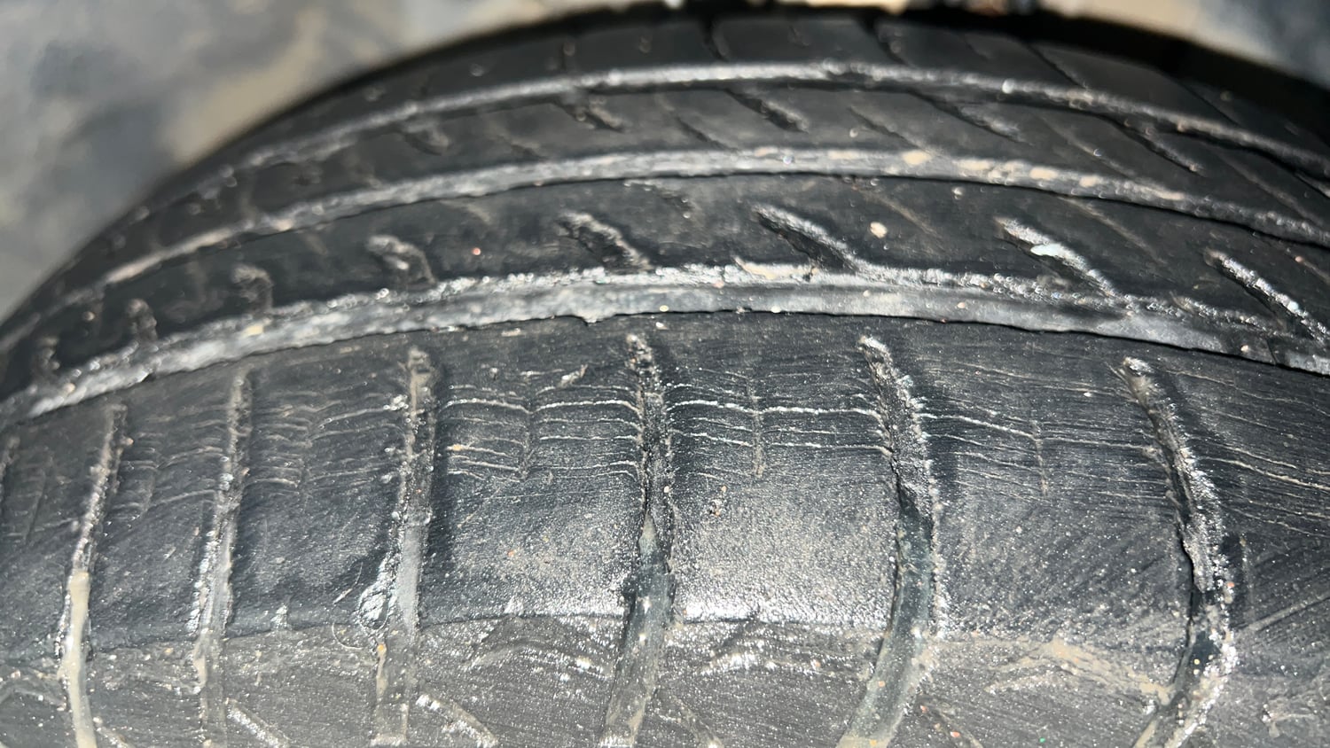 Used 2020 Hyundai Venue S 1.4 CRDi Diesel Manual tyres RIGHT FRONT TYRE TREAD VIEW