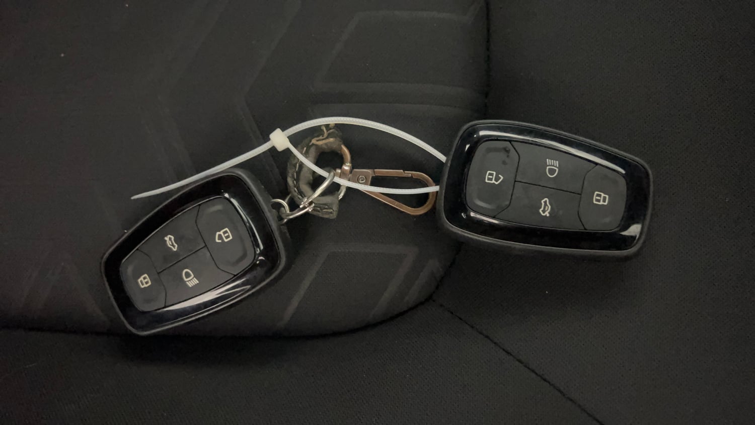 Used 2021 Tata Nexon XZ Plus Petrol Manual extra CAR KEY VIEW