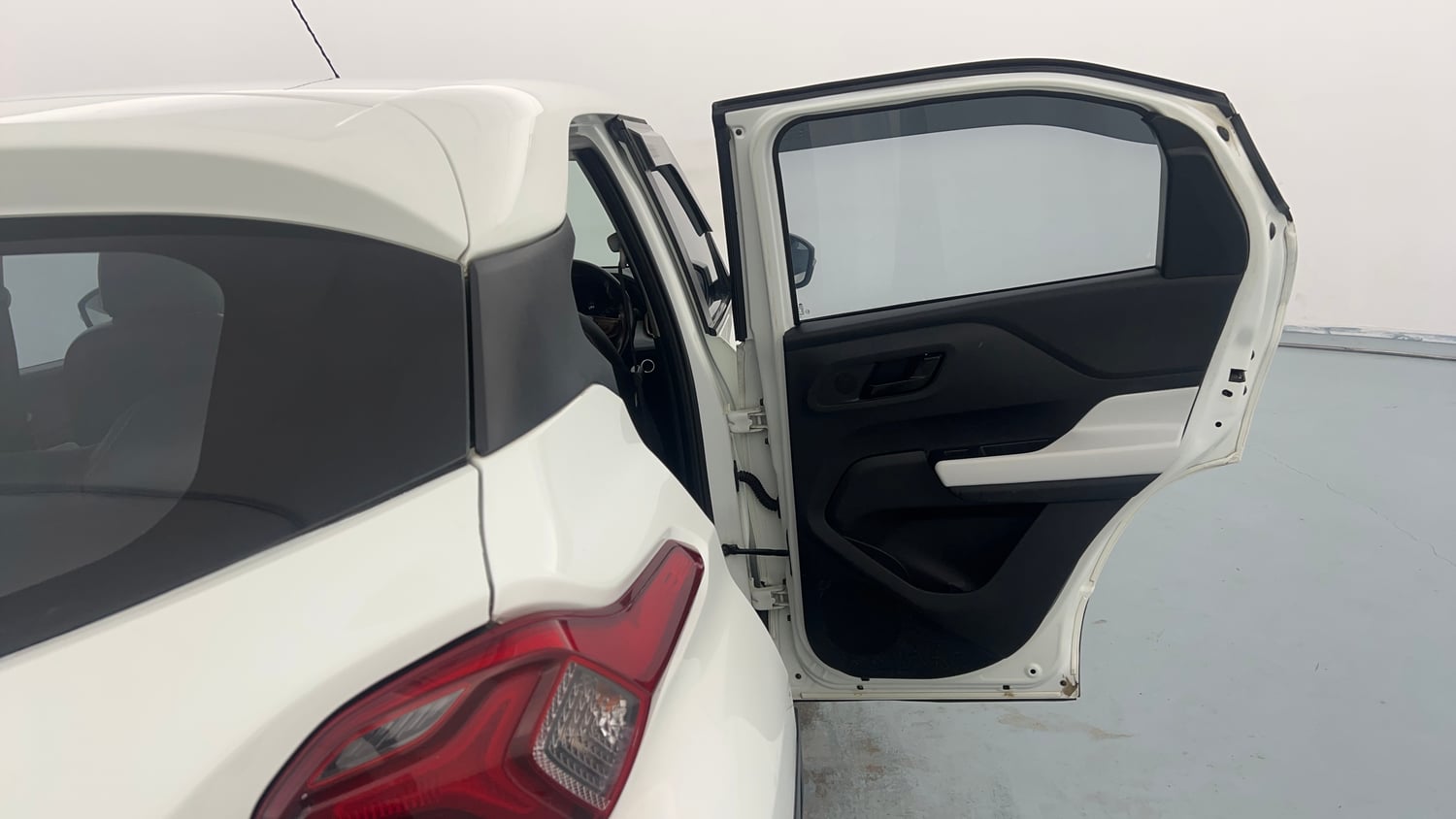 Used 2022 Tata Punch Accomplished Dazzle Pack MT Petrol Manual interior RIGHT REAR DOOR OPEN VIEW
