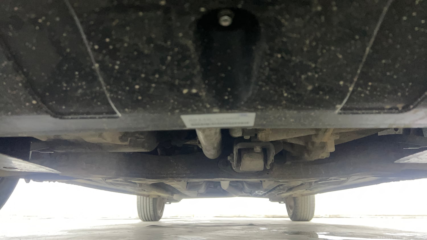 Used 2015 Hyundai Elite i20 Asta 1.4 CRDI Diesel Manual extra FRONT LEFT UNDERBODY VIEW