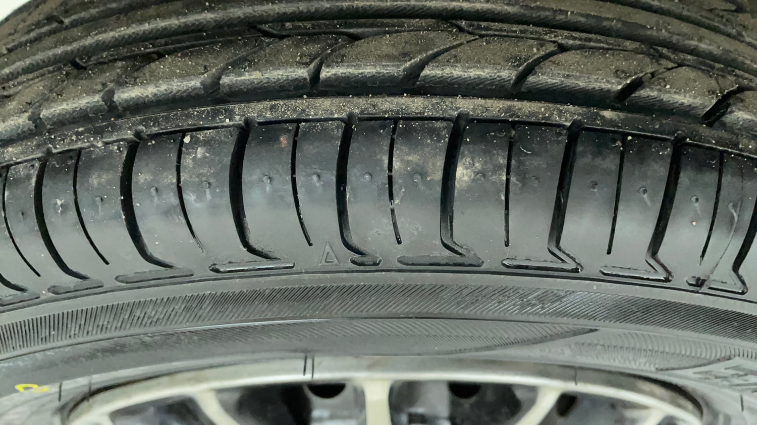 Used 2018 Maruti Suzuki Alto 800 VXi Petrol Manual tyres RIGHT REAR TYRE TREAD VIEW