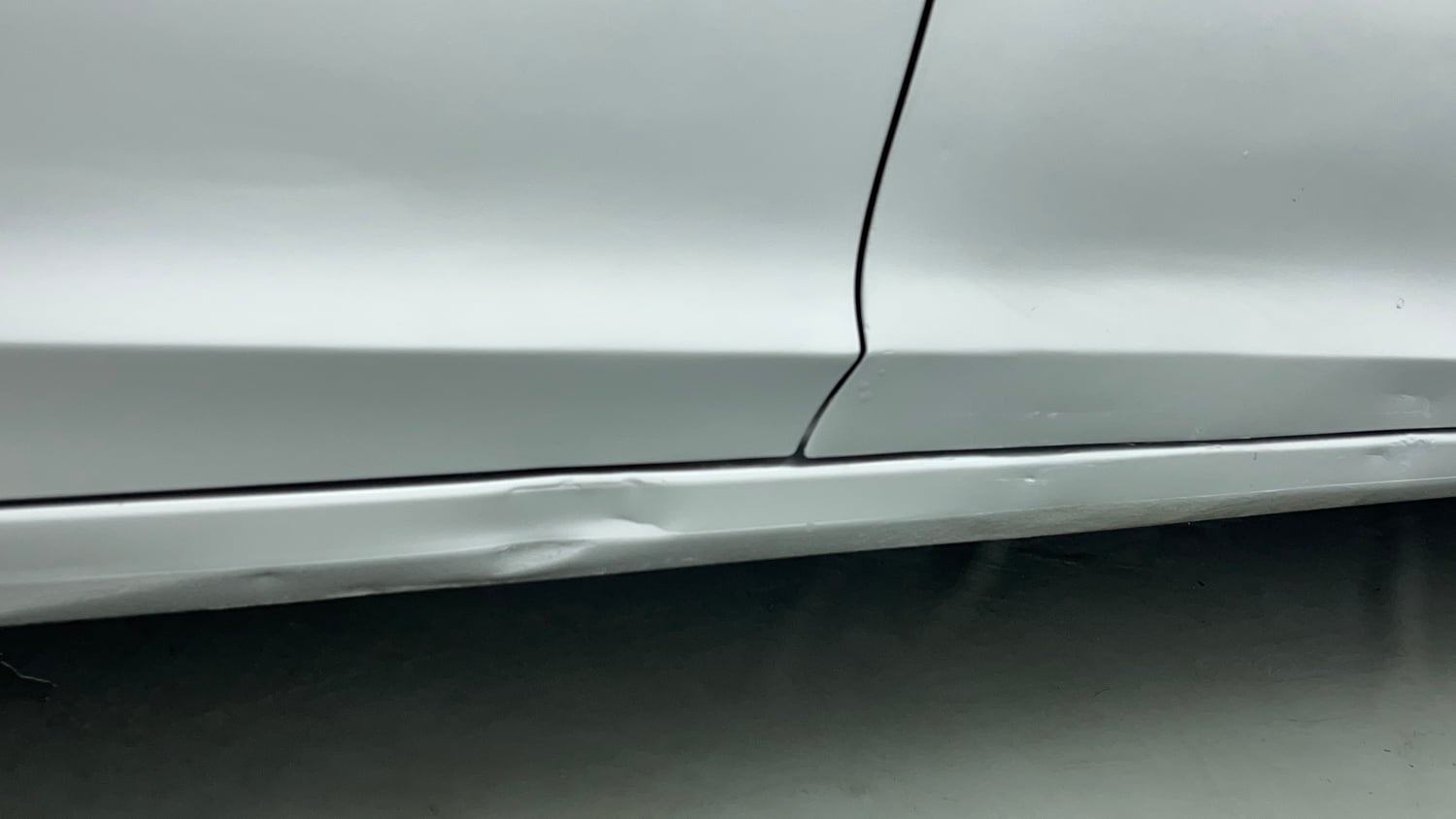 Used 2016 Honda City V Petrol Manual dents MINOR DENT