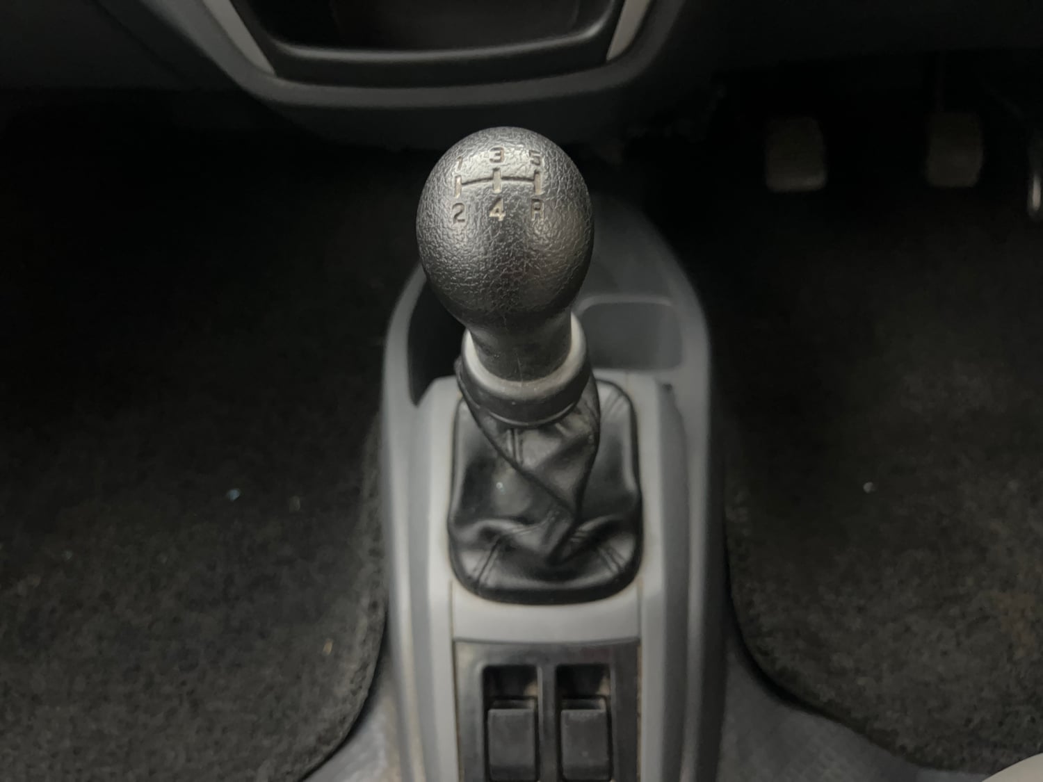 Used 2016 Maruti Suzuki Alto 800 Lxi Petrol Manual interior GEAR  KNOB VIEW
