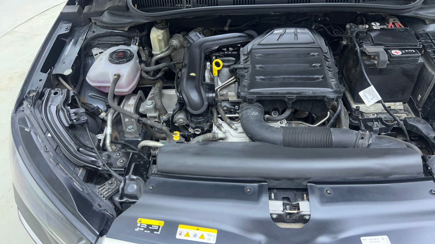 Used 2023 Skoda Slavia Ambition 1.0L TSI MT Petrol Manual engine ENGINE RIGHT SIDE VIEW