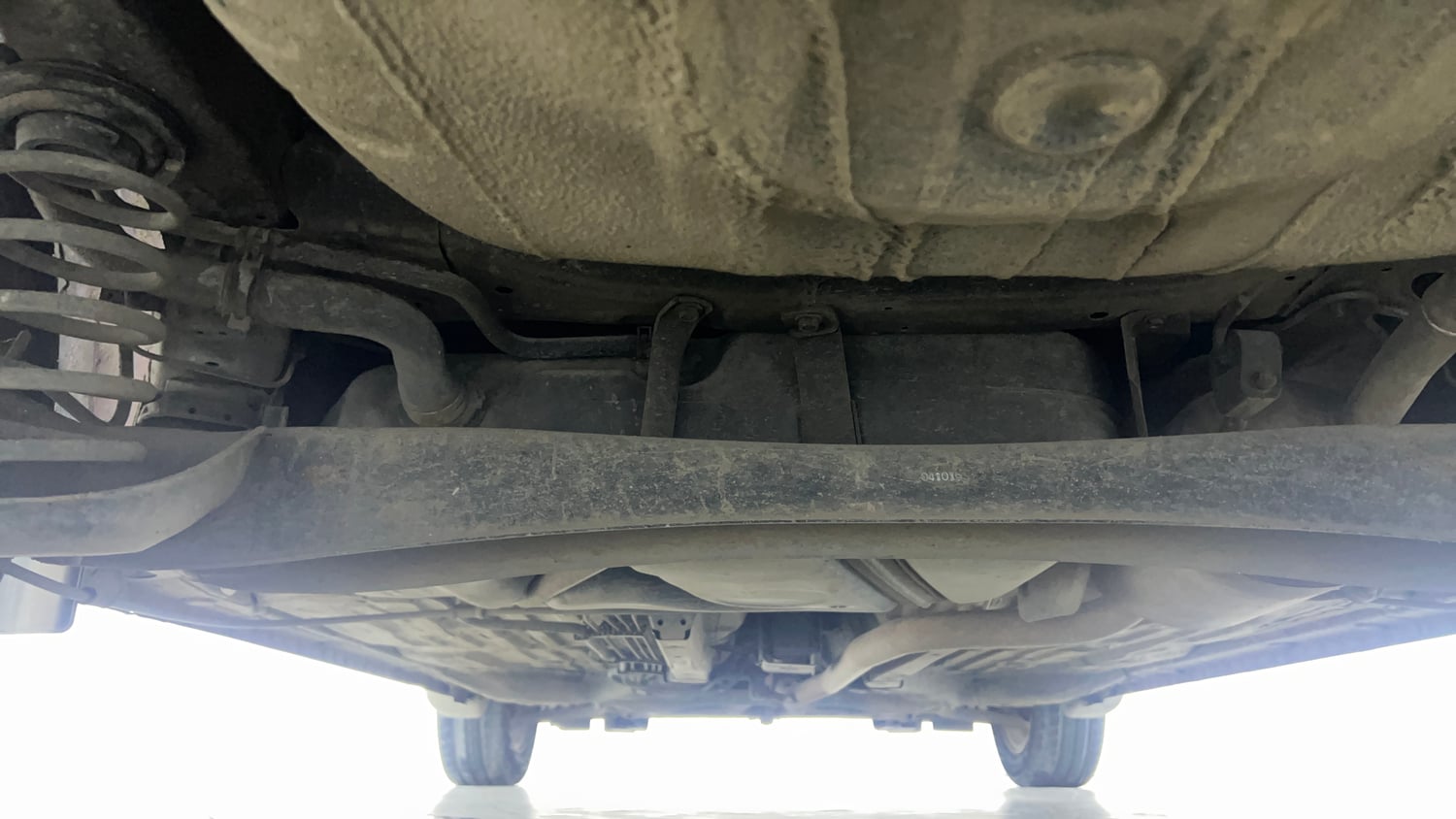 Used 2019 Honda Amaze 1.2 VX CVT Petrol Petrol Automatic extra REAR UNDERBODY VIEW (TAKEN FROM REAR)