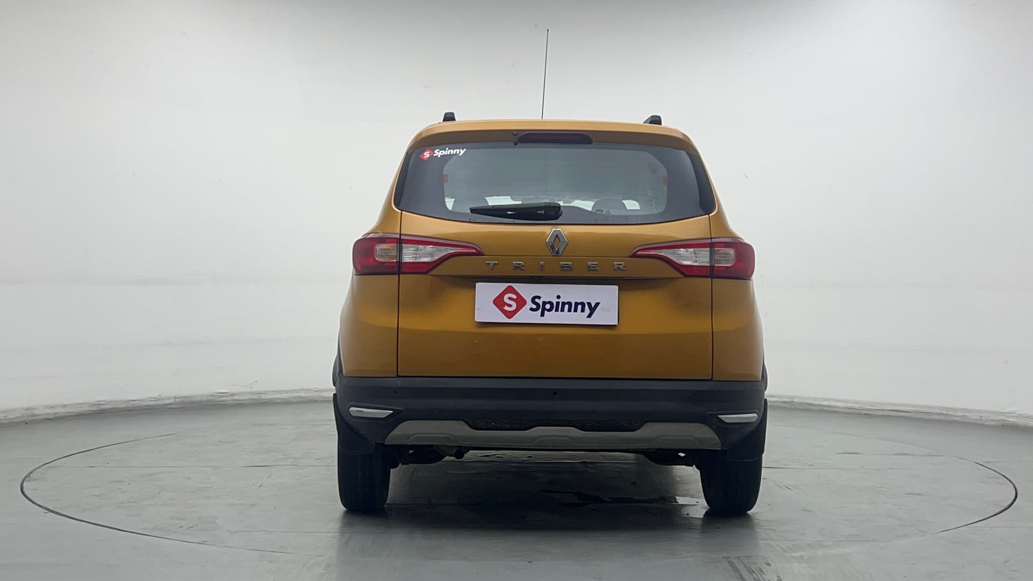 Used 2022 Renault Triber RXZ Petrol Manual exterior BACK VIEW
