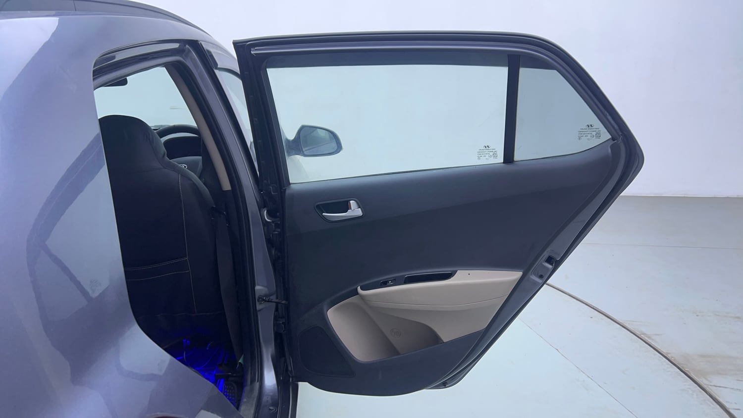 Used 2017 Hyundai Grand i10 Sportz (O) U2 1.2 CRDi Diesel Manual interior RIGHT REAR DOOR OPEN VIEW