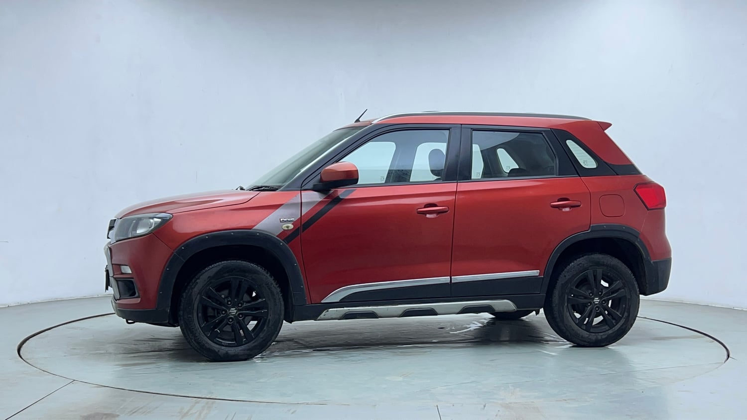 Used 2018 maruti-suzuki Vitara Brezza ZDi AGS Diesel Automatic exterior LEFT SIDE VIEW