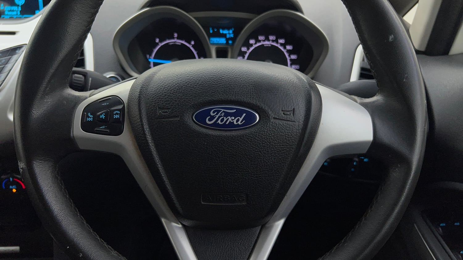 Used 2016 Ford EcoSport Titanium 1.5L TDCi Diesel Manual top_features Airbags