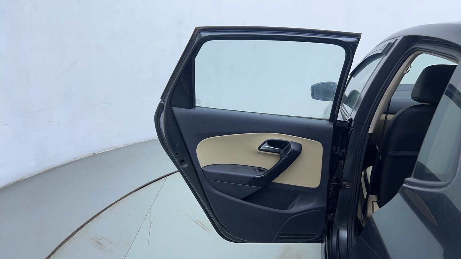 Used 2015 Volkswagen Polo Highline1.2L (P) Petrol Manual interior LEFT REAR DOOR OPEN VIEW