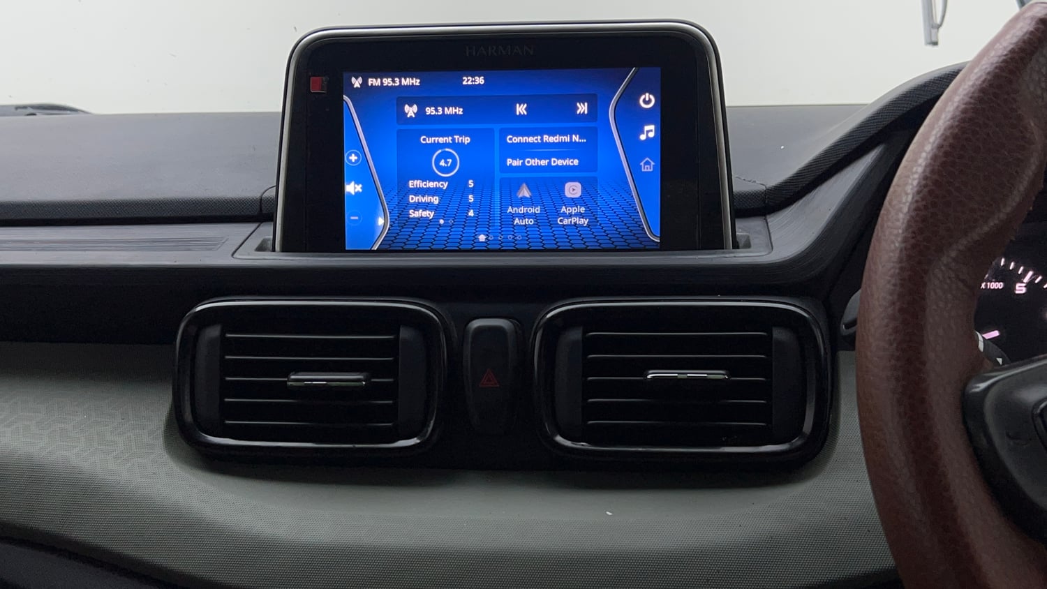 Used 2022 Tata Punch Adventure Rhythm Pack MT Petrol Manual top_features Integrated (in-dash) music system