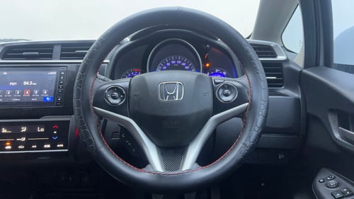 Used 2022 Honda WR-V VX MT Petrol Petrol Manual interior STEERING VIEW