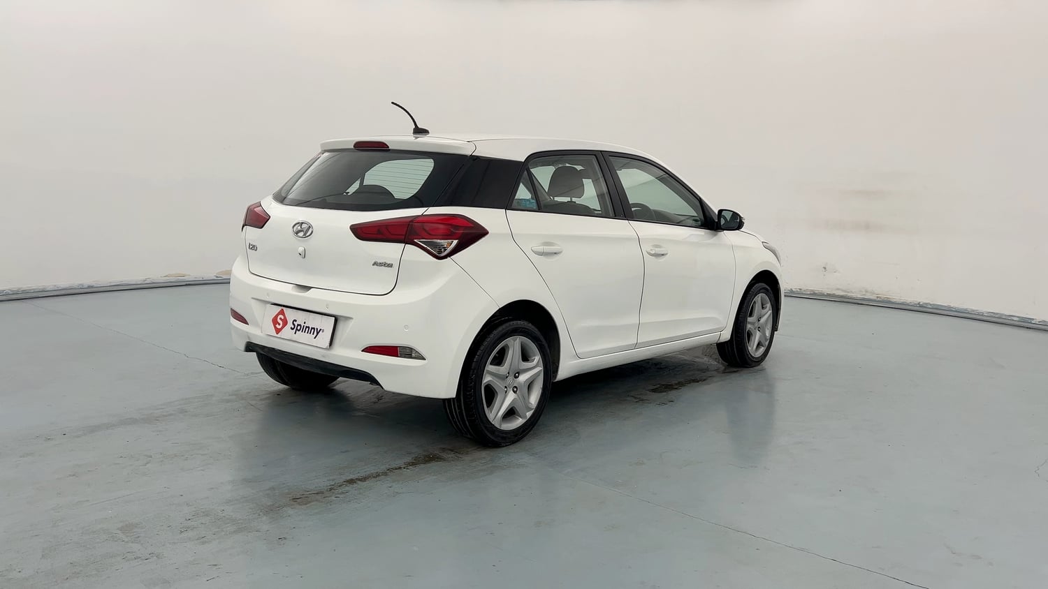 Used 2017 Hyundai Elite i20 Asta 1.2 Petrol Manual exterior RIGHT REAR CORNER VIEW