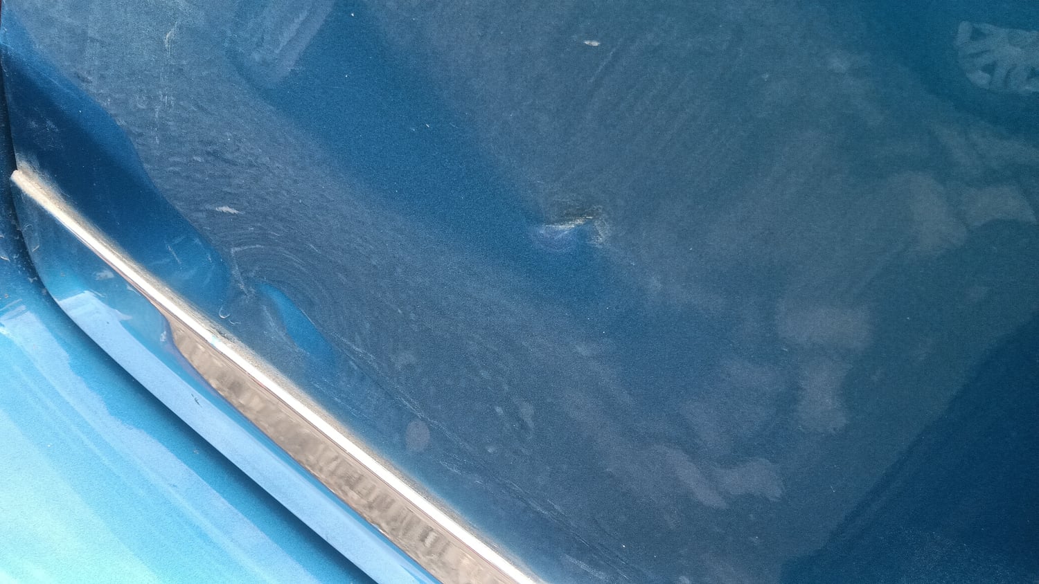 Used 2015 Maruti Suzuki Celerio ZXi Petrol Manual dents MINOR DENT