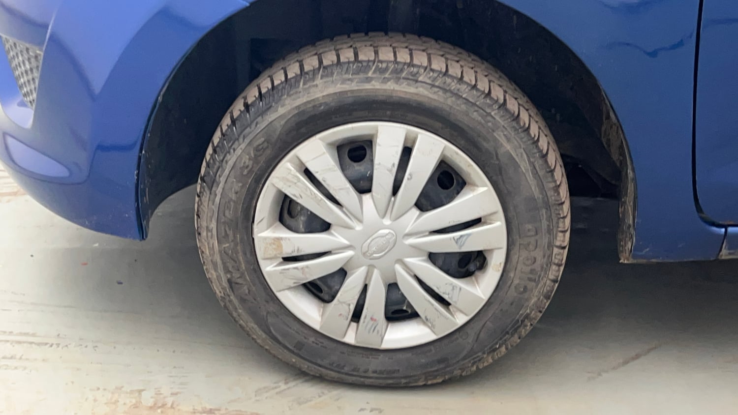 Used 2016 Datsun Go Plus Style Edition Petrol Manual tyres LEFT FRONT TYRE RIM VIEW