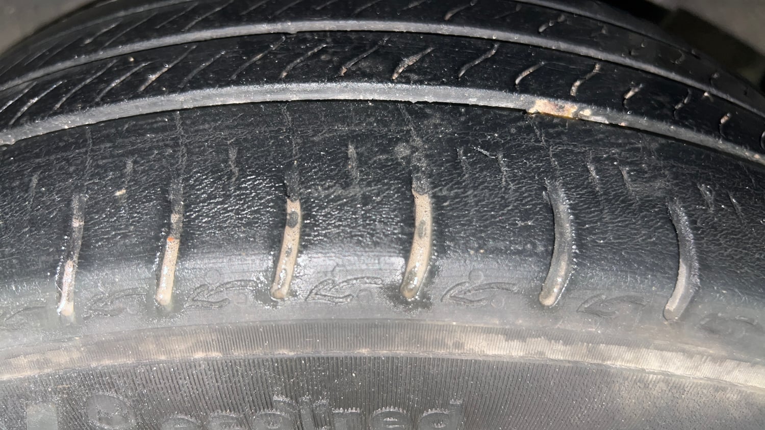 Used 2021 Hyundai Grand i10 Nios Asta AMT 1.2 Kappa VTVT Petrol Automatic tyres LEFT REAR TYRE TREAD VIEW