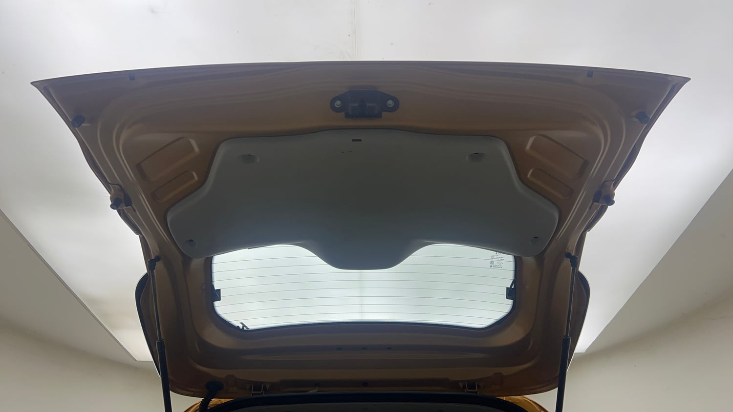 Used 2022 Renault Triber RXZ Petrol Manual interior DICKY DOOR OPEN VIEW