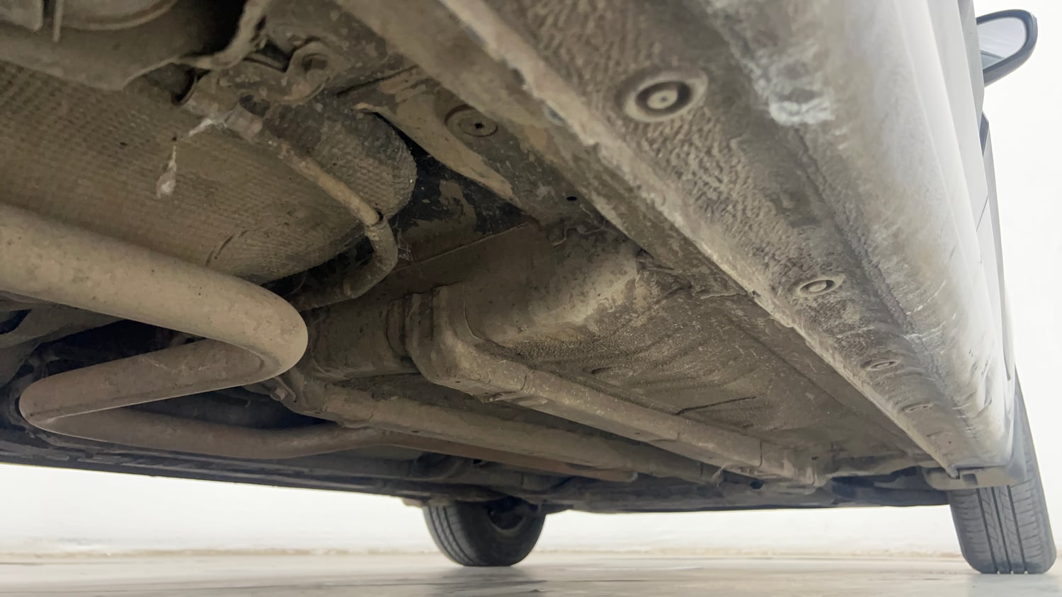 Used 2014 Hyundai Elite i20 Sportz 1.2 Petrol Manual extra REAR RIGHT UNDERBODY VIEW