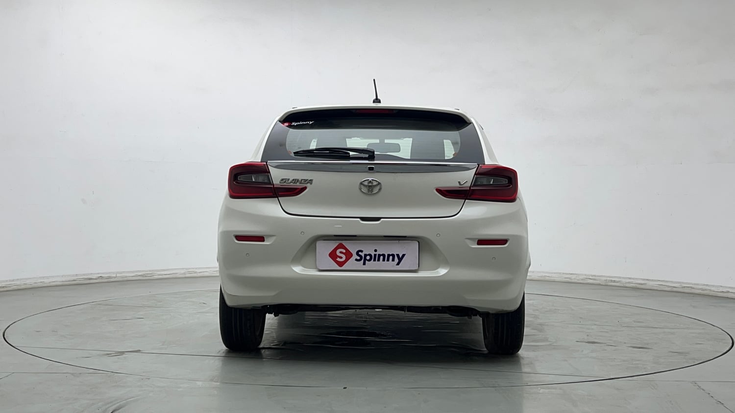 Used 2022 Toyota Glanza V AMT Petrol Automatic exterior BACK VIEW