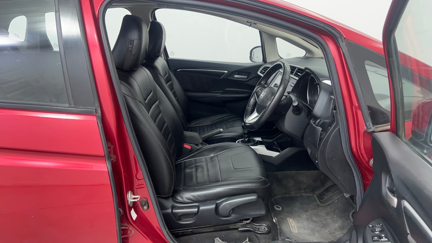 Used 2021 Honda WR-V VX MT Petrol Petrol Manual interior RIGHT SIDE FRONT DOOR CABIN VIEW