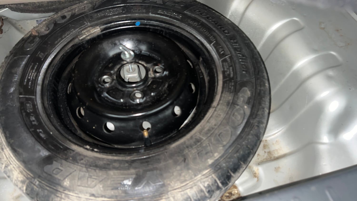 Used 2018 Maruti Suzuki Alto 800 VXi Petrol Manual tyres SPARE TYRE VIEW