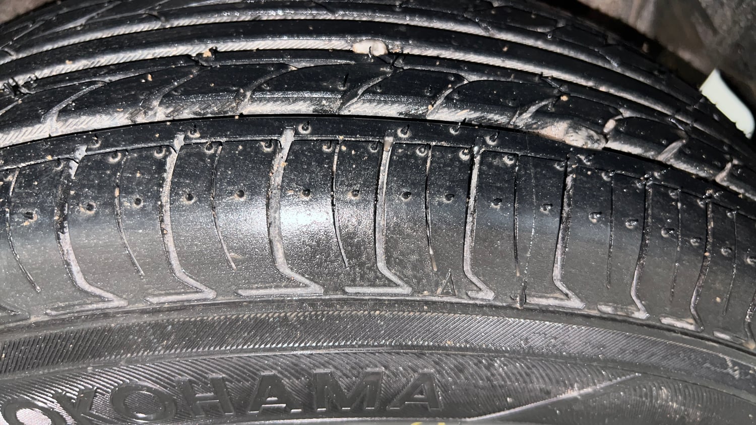 Used 2017 Maruti Suzuki Swift Dzire VXI (O) Petrol Manual tyres LEFT REAR TYRE TREAD VIEW