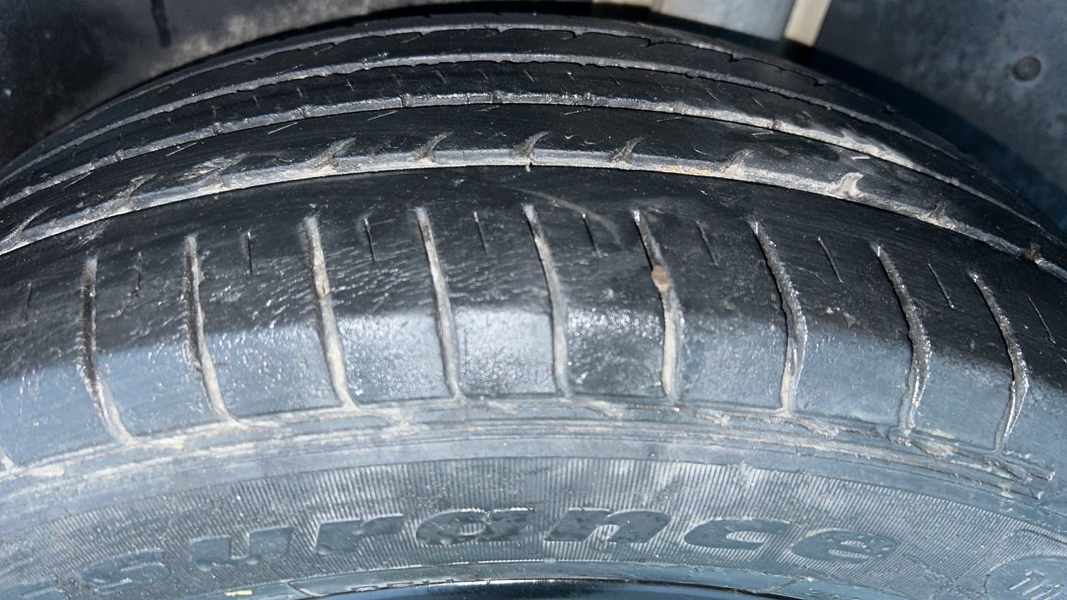 Used 2019 MG Motors Hector Sharp Hybrid 1.5 Petrol Hybrid Manual tyres LEFT REAR TYRE TREAD VIEW