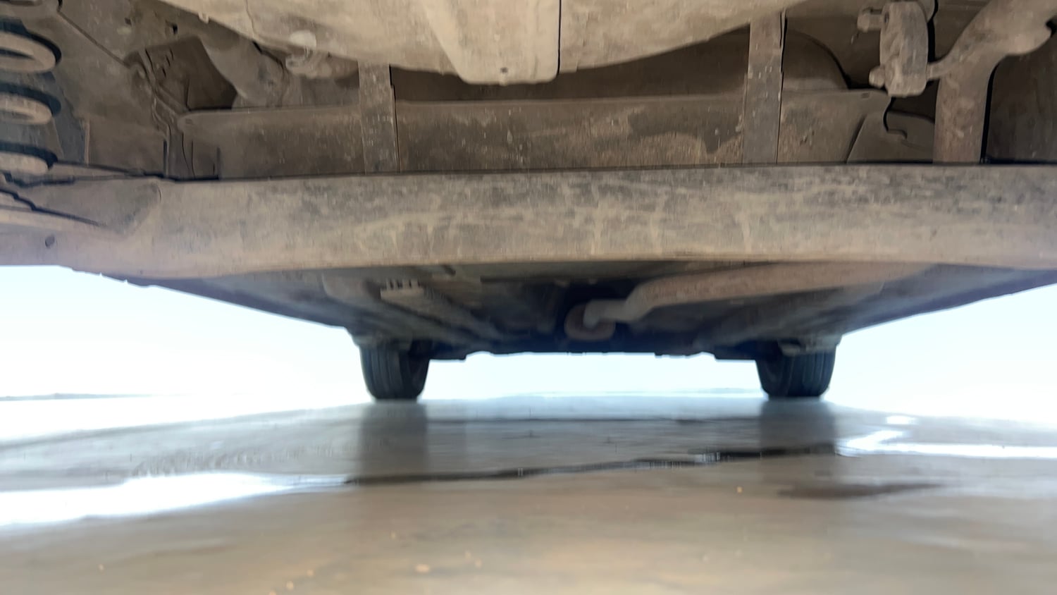 Used 2017 Hyundai Grand i10 Sportz (O) U2 1.2 CRDi Diesel Manual extra REAR UNDERBODY VIEW (TAKEN FROM REAR)
