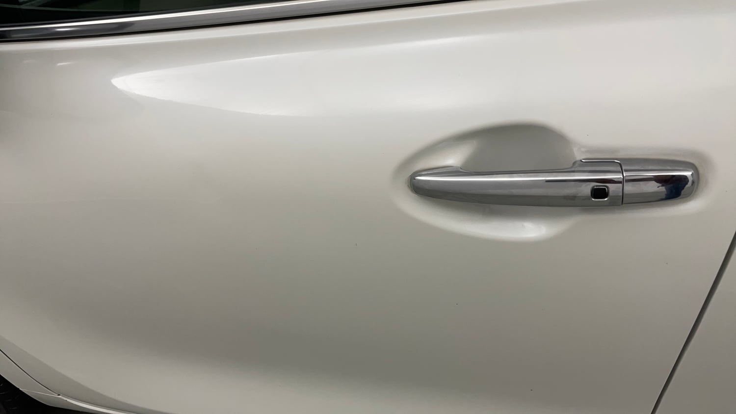 Used 2023 Toyota Glanza V Petrol Manual dents MINOR DENT