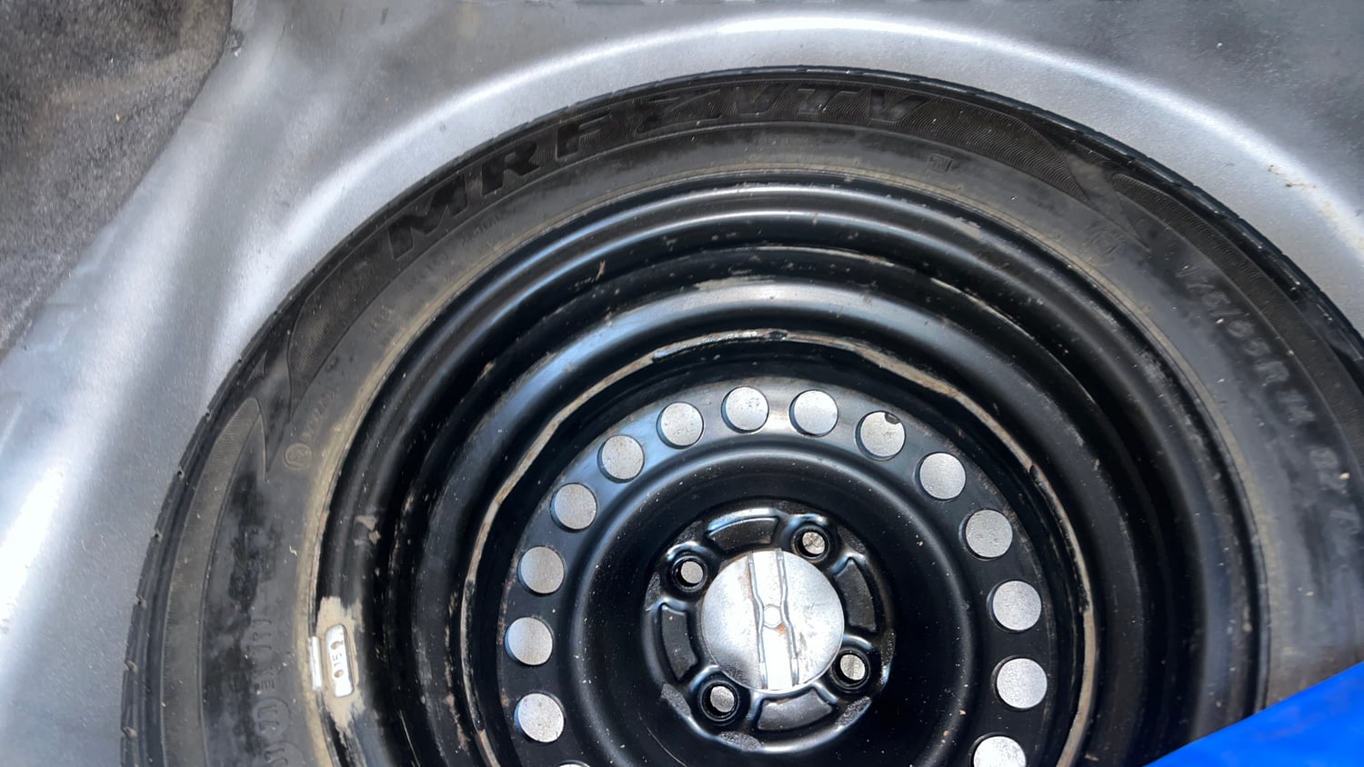 Used 2015 Honda Amaze 1.2 S i-VTEC Petrol Manual tyres SPARE TYRE VIEW