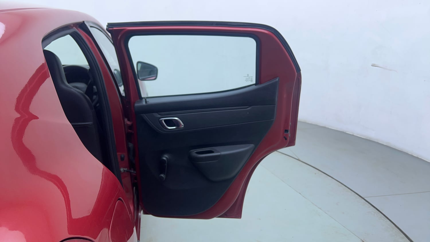 Used 2019 Renault Kwid RXT Opt Petrol Manual interior RIGHT REAR DOOR OPEN VIEW