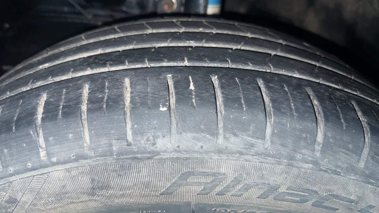 Used 2022 Maruti Suzuki Baleno Zeta MT Petrol Manual tyres LEFT FRONT TYRE TREAD VIEW